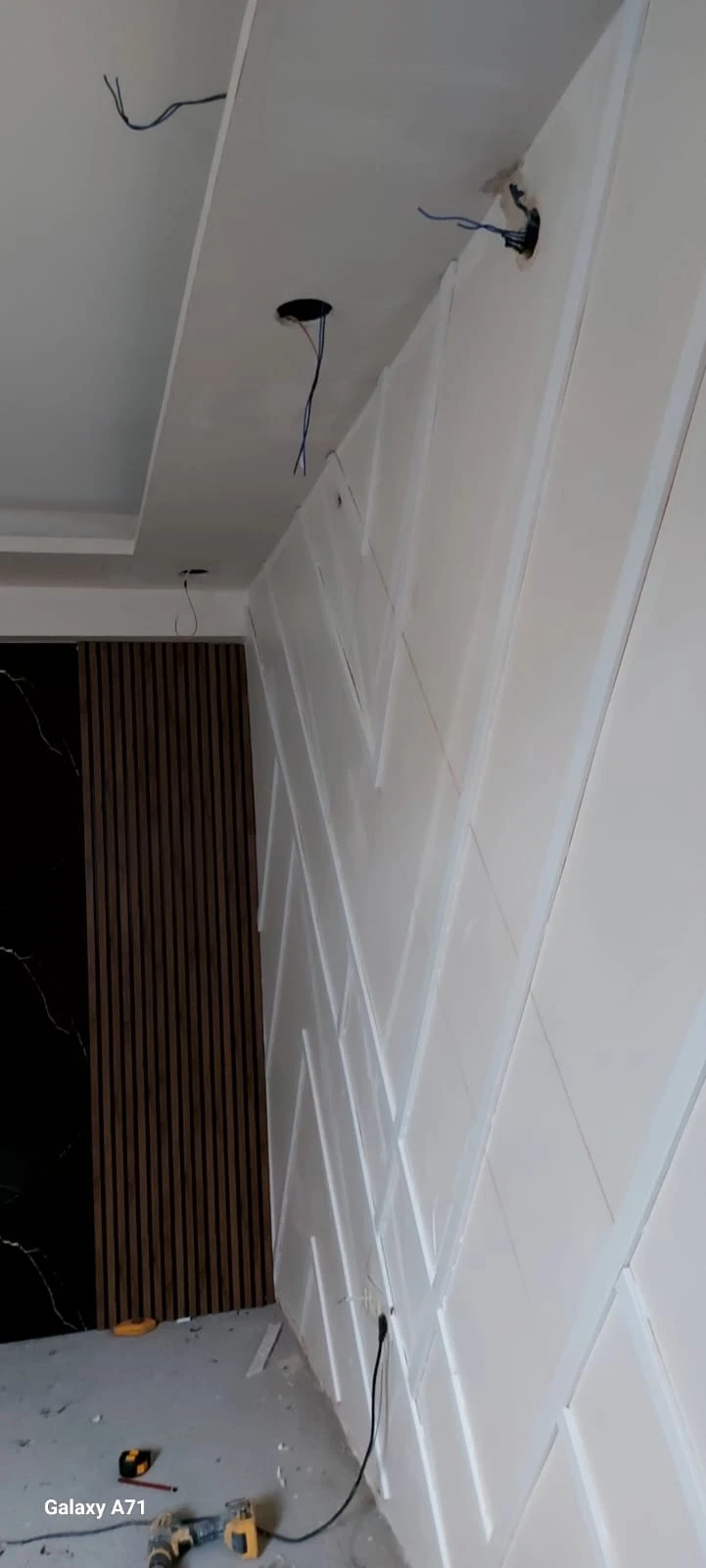 Wall Design 14